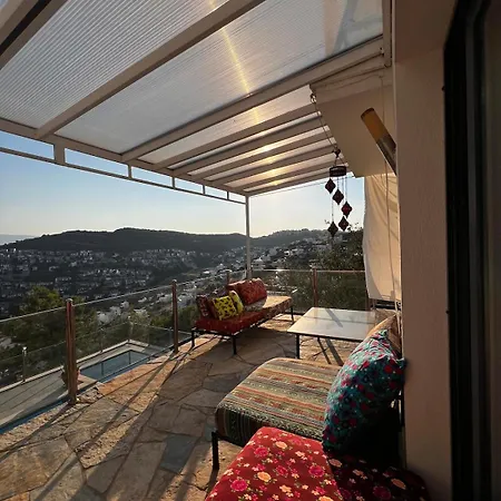 Selen Bogazici